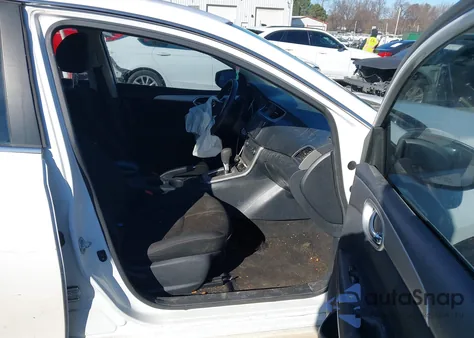 2015 Nissan Sentra S from USA, damaged, VIN 3N1AB7AP2FY349018